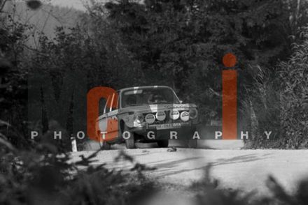 Herbert Grünsteidl i G.Hopf na samochodzie BMW 2002 Ti.