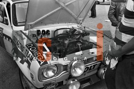 Ford Escort RS 1600 załogi Timo Mäkinen i Henry Liddon.