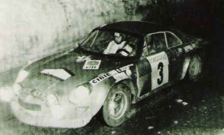 Bernard Darniche i Alain Mahe na samochodzie Alpine Renault A110.