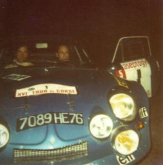 Bernard Darniche i Alain Mahe na samochodzie Alpine Renault A 110.