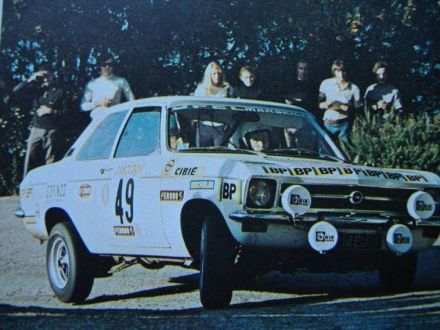 Jean-Louis Clarr i "Sial" – Opel Ascona.