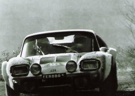 Jean Ragnotti i Jaubert na samochodzie Jide 1600 injection.