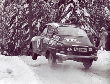 Stig Blomqvist i Arne Hertz na samochodzie Saab 96 V4.