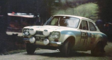 Roger Clark i Tony Mason na samochodzie Ford Escort RS 1600.
