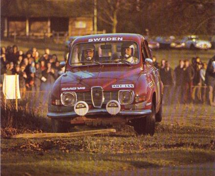 Stig Blomqvist i Arne Hertz na samochodzie Saab 96 V4.