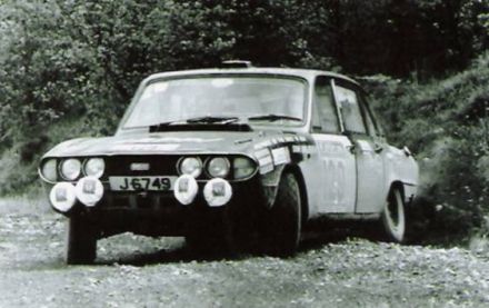 B.Englefild i P.Barker na samochodzie Triumph.