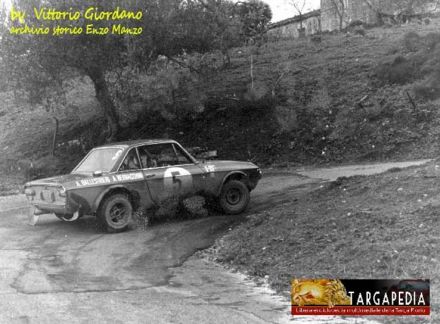 Amilcare Ballestrieri i Arnaldo Bernacchini na samochodzie Lancia Fulvia 1600 HF.