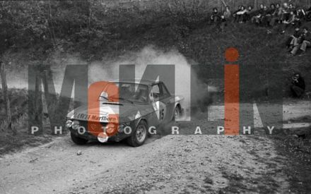 Jean Ragnotti i Jean Pierre Rouget na samochodzie Lancia Fulvia 1600 HF.