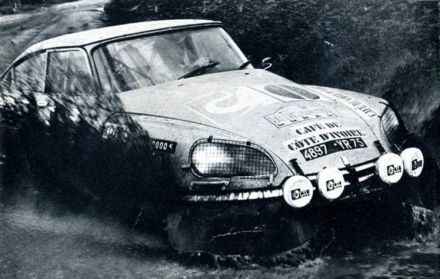 Neyret i Terramorsi na samochodzie Citroen DS. 23 coupe Proto gr.5.