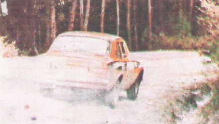 Tony Fowkes na samochodzie Ford Escort RS 1600.