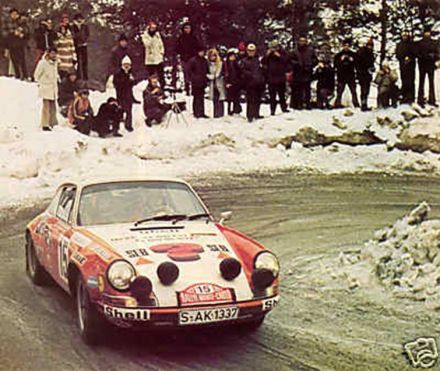 Björn Waldegaard i Hans Thorselius na samochodzie Porsche 911S.