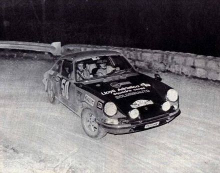 „Il Pilota” i Alberto Brambilla na samochodzie Porsche 911.