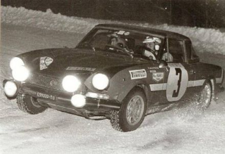 Domenico Paganelli i Domenico Russo – Fiat 124 Spider.