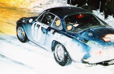 Bernard Darniche i Alain Mahe na samochodzie Alpine Renault A 110.