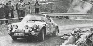 Björn Waldegaard i Hans Thorselius na samochodzie Porsche 911S.