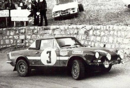 Domenico Paganelli i Domenico Russo – Fiat 124 Spider.