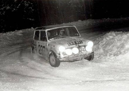 Robert Freeborcugh i Leslie Harris – BMC Mini Cooper S.