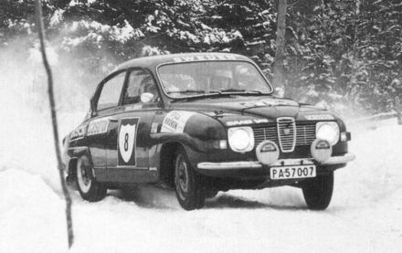 Stig Blomqvist i Arne Hertz na samochodzie Saab 96 V4.