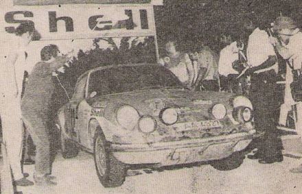 Sobiesław Zasada i Marian Bień na samochodzie Porsche 911S.