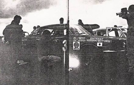Ove Andersson i John Davenport na samochodzie Datsun 1800 SSS. (World Rallying 13 / 1990)