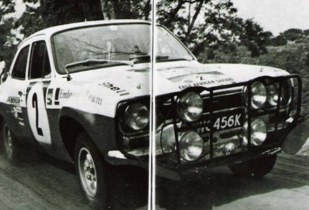 Timo Mäkinen i Henry Liddon na samochodzie Ford Escort RS 1600.
