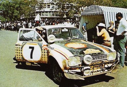 Hannu Mikkola i Gunar Palm na samochodzie Ford Escort RS 1600.
