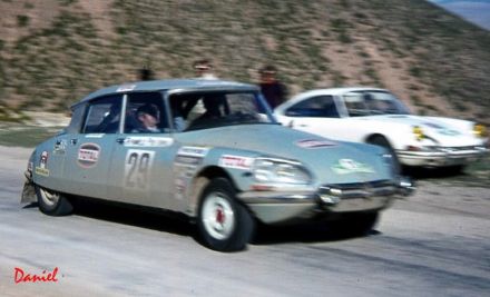 Raymond Ponnelle i Pierre de Serpos – Citroen DS 21.