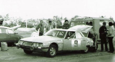 Björn Waldegaard i Fergus Sager na samochodzie Citroen SM.