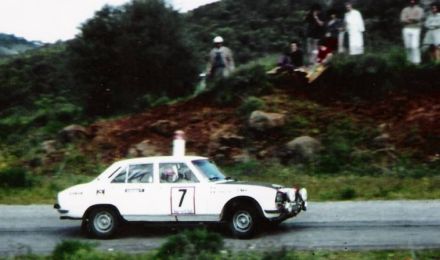 Guy Chasseuil i Christian Baron na samochodzie Peugeot 504.