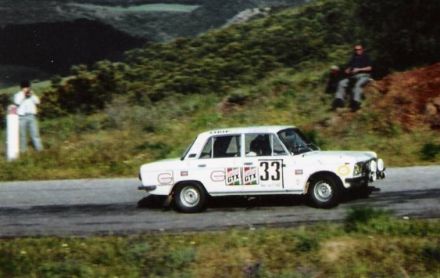 L.Laraki i A.Laraki na samochodzie Fiat 125 S.