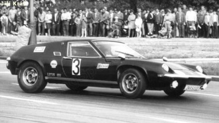Jiri Gajdoš na samochodzie Lotus Europa GTX.