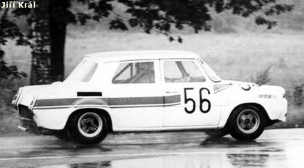 Zdenek Krivohlavy na samochodzie Škoda 1000 MB B5.