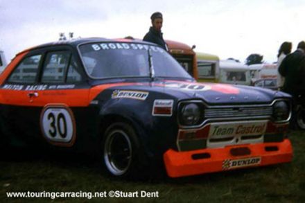 Dave Matthews na samochodzie Ford Escort RS 1600.