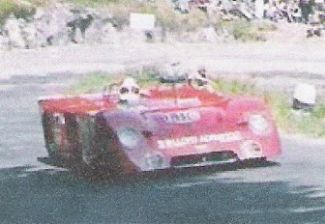 Domenico Scola na samochodzie Chevron B21.