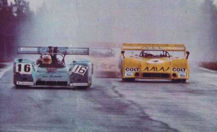 Nr.16.Marko Helmut na samochodzie BRM P16, nr.1.Leo Kinnunen na samochodzie Porsche 917/10.
