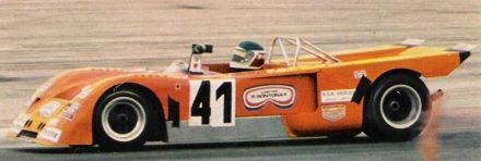 Robert Mieusset na samochodzie Chevron B19 Ford. 