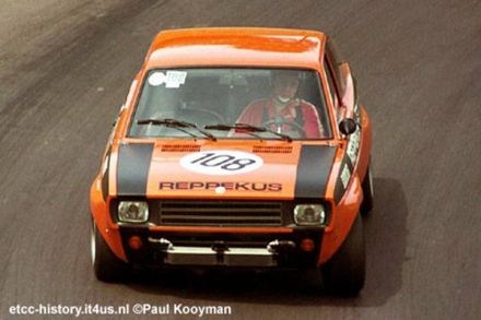 Michael Franz i Werner Horn na samochodzie Fiat 128 coupe 1100.