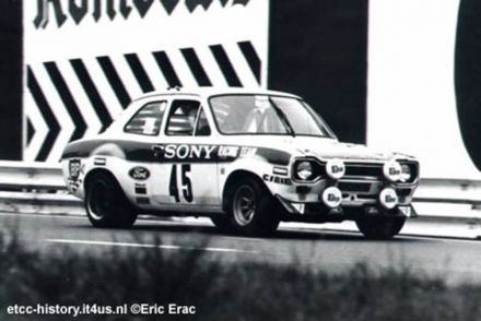 Han Akersloot i Dave Brodie na samochodzie Ford Escort RS1600.