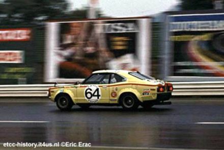 Walter Brun i Joe Kretschi na samochodzie Mazda Savanna Rx3.