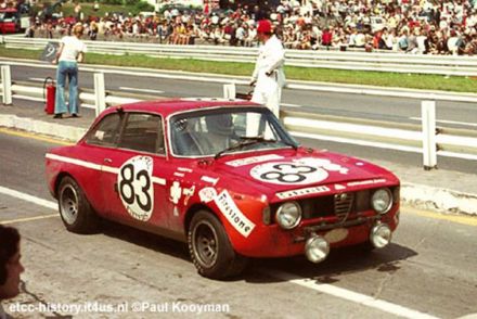 Carlo Facetti i Carlo Truci na samochodzie Alfa Romeo GTA 1300 Junior.