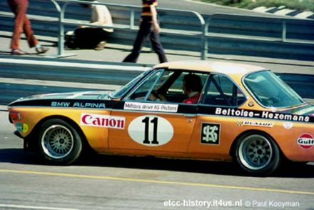Rolf Stommelen i John Fitzpatrick na samochodzie BMW 2800 CS.