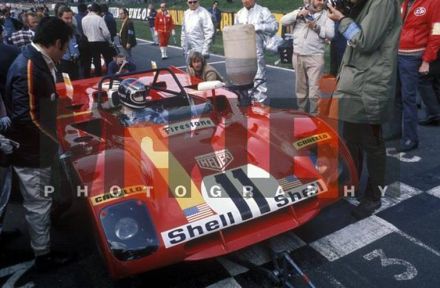 Jacky Ickx i Mario Andretti na samochodzie Ferrari 312 PB.