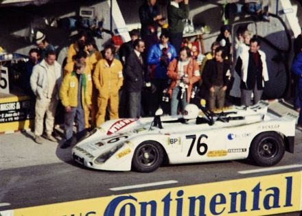 Raymond Touroul i Jean Claude Lagniez na samochodzie Porsche 908/02.
