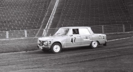 Jugo Peters i Gerd Idel – Alfa Romeo Giulia Super.