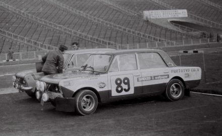 Andrzej Jaroszewicz i Janusz Wojtyna – Polski Fiat 125p/1800.