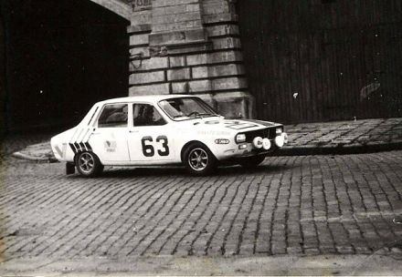 Błażej Krupa i Jerzy Landsberg – Renault 12 Gordini.