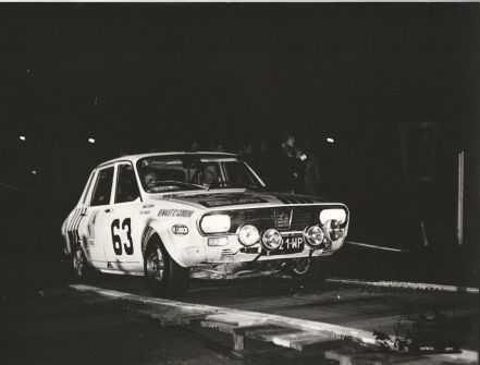 Błażej Krupa i Jerzy Landsberg – Renault 12 Gordini.