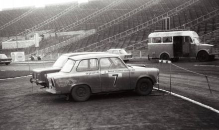 Andrzej Radecki i Zygmunt Domagalski – Trabant 601.