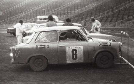 Hartmund Schwartz i Eberhard Hinze – Trabant 601.