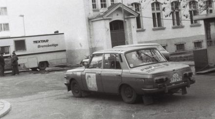 Wartburg 353 załogi NRD Klaus Dieter Schulze i Bernd von Nessen.